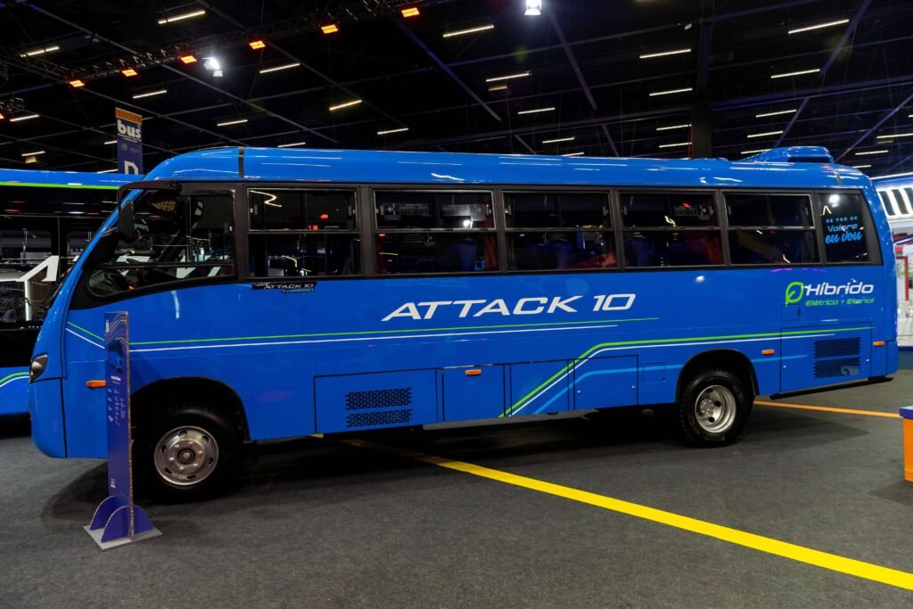 Marcopolo supera 300 ônibus comercializados na Lat.Bus 2026 e fecha feira com mais de 600 oportunidades de negócios 2 Marcopolo