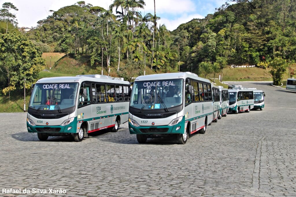 Cidade Real incorpora 15 novos Marcopolo Senior Euro 6 em duas configurações para operação em Petrópolis