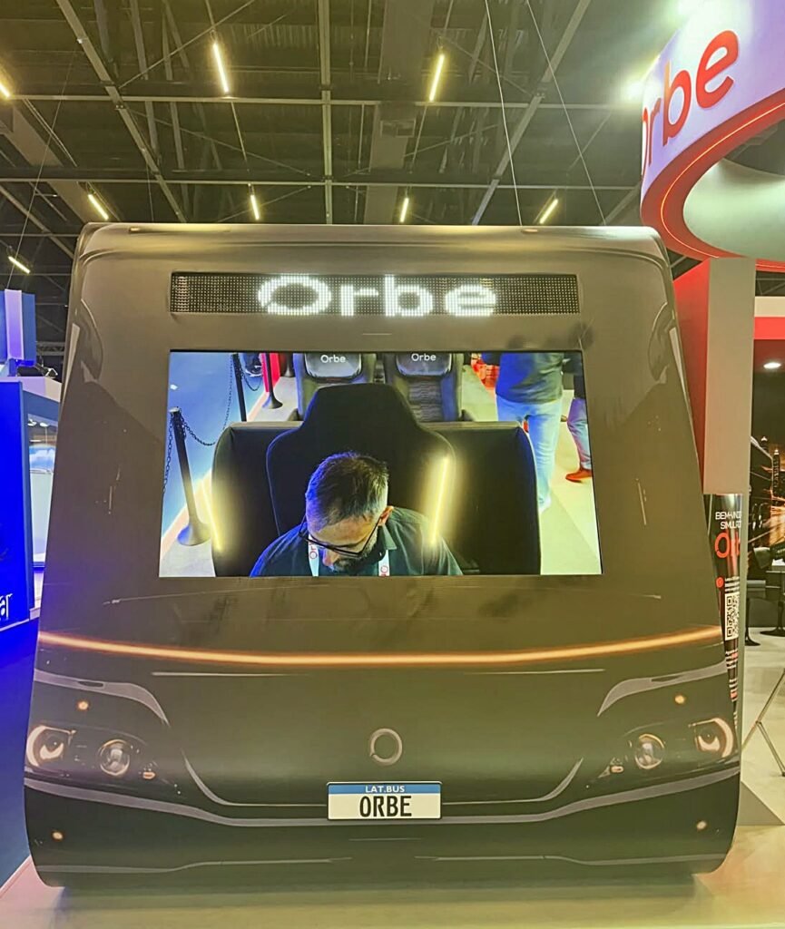 Orbe do Brasil transforma tecnologia embarcada em experiência e apresenta ecossistema de soluções na Lat.Bus 2026 1 Orbe