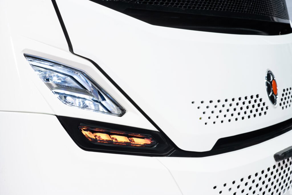 Marcopolo apresenta Torino 2027 na Lat.Bus com nova eletrônica, manutenção simplificada e mais conforto 4 Marcopolo
