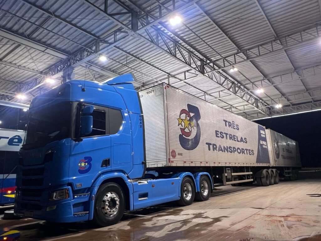 Três Estrelas adquire novos Marcopolo Paradiso G8 1800 DD Scania de 500 cv para reforçar operação entre Goiânia e São Paulo 11 Três Estrelas