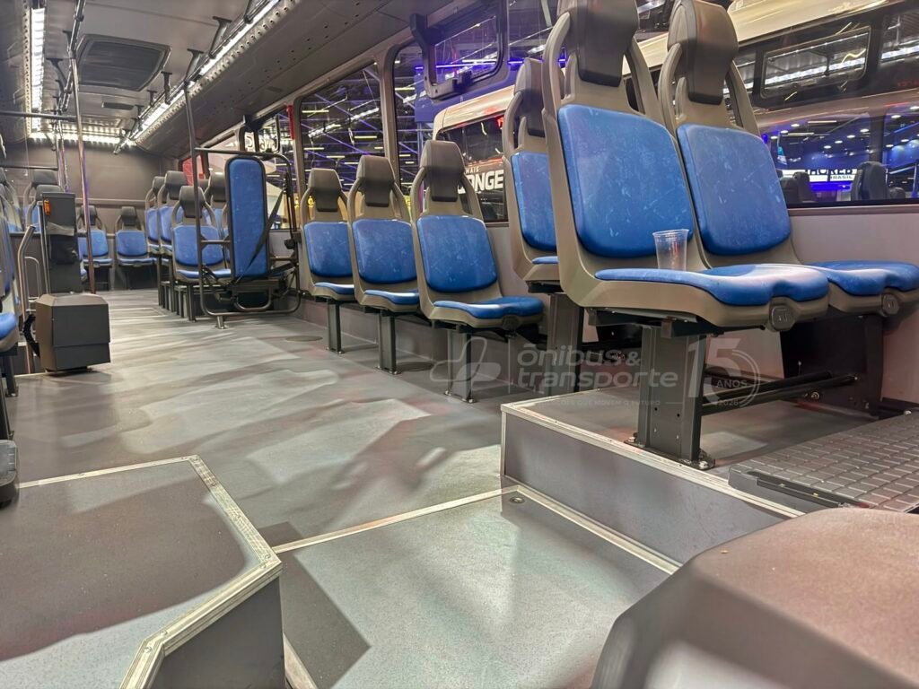 Marcopolo apresenta Torino 2027 na Lat.Bus com nova eletrônica, manutenção simplificada e mais conforto 16 WhatsApp Image 2026 08 12 at 07.52.21 1