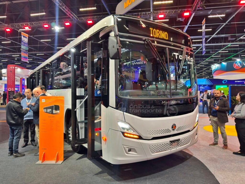 Marcopolo apresenta Torino 2027 na Lat.Bus com nova eletrônica, manutenção simplificada e mais conforto 17 Marcopolo