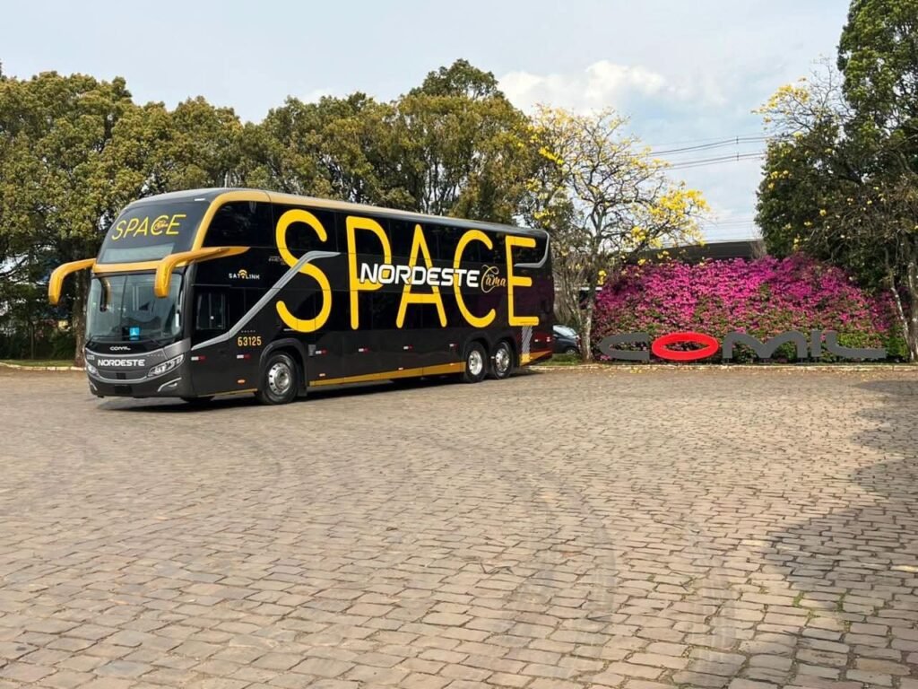 Confira os detalhes dos 30 novos Double Decker Comil e Marcopolo com chassis Volvo B460R e B510R da Expresso Nordeste 1 e6d10278 a494 4002 8fac 82f0bea8457a