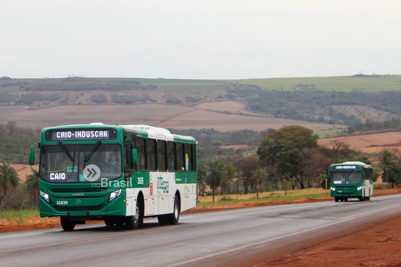 Novos ônibus com ar-condicionado que começaram a circular no transporte público de Salvador neste domingo