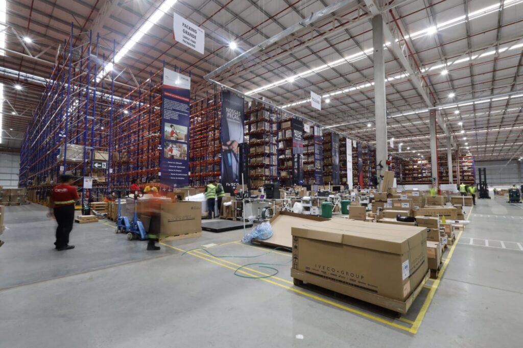 Novo Centro de Distribuição de Peças do Iveco Group em Pouso Alegre, Minas Gerais, inaugurado após investimento de R$ 93 milhões