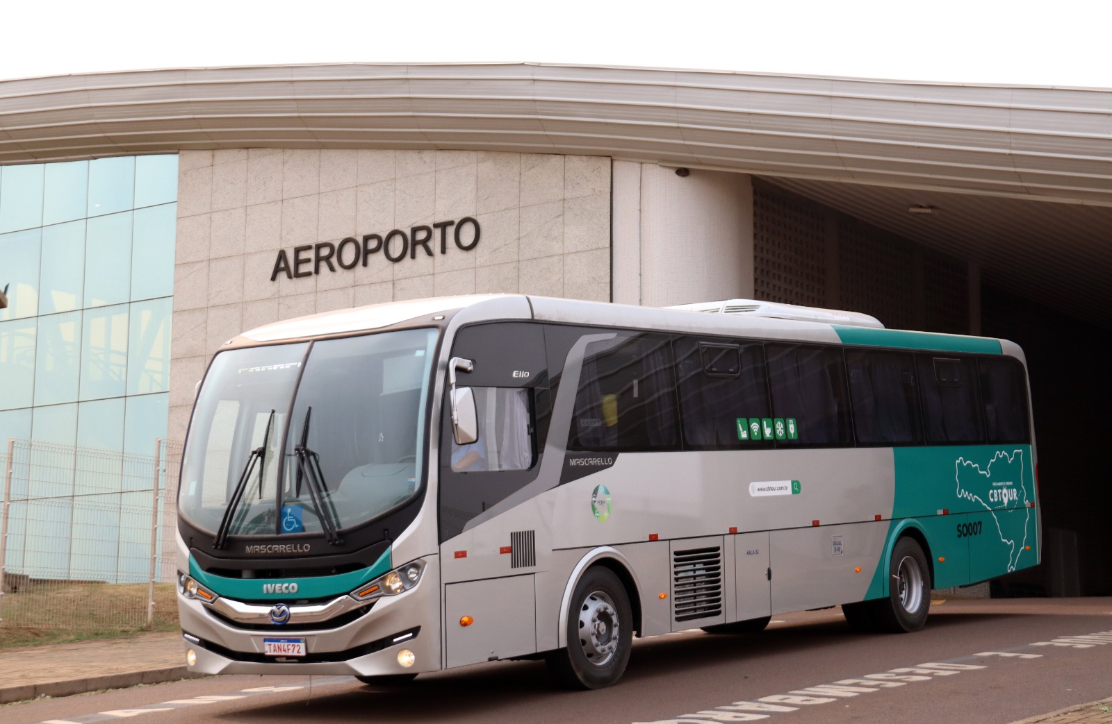 CBTour compra 33 Daily Minibus em 2026 e chega a 47 veículos IVECO BUS na frota